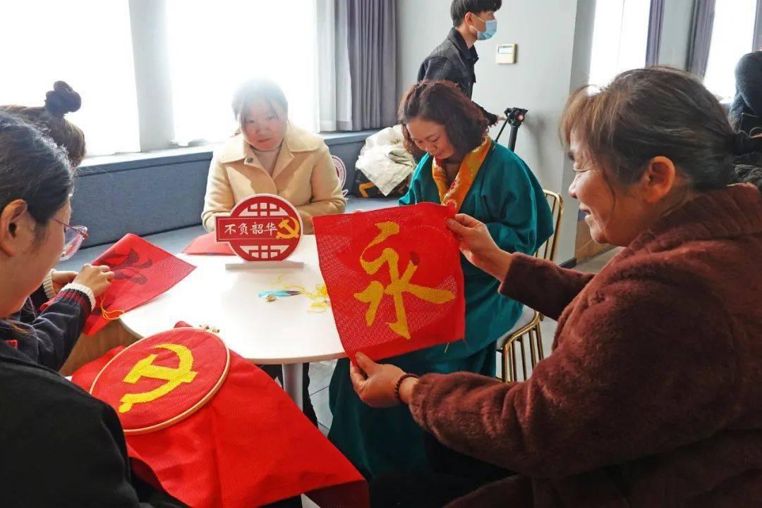 动物记忆大翻牌